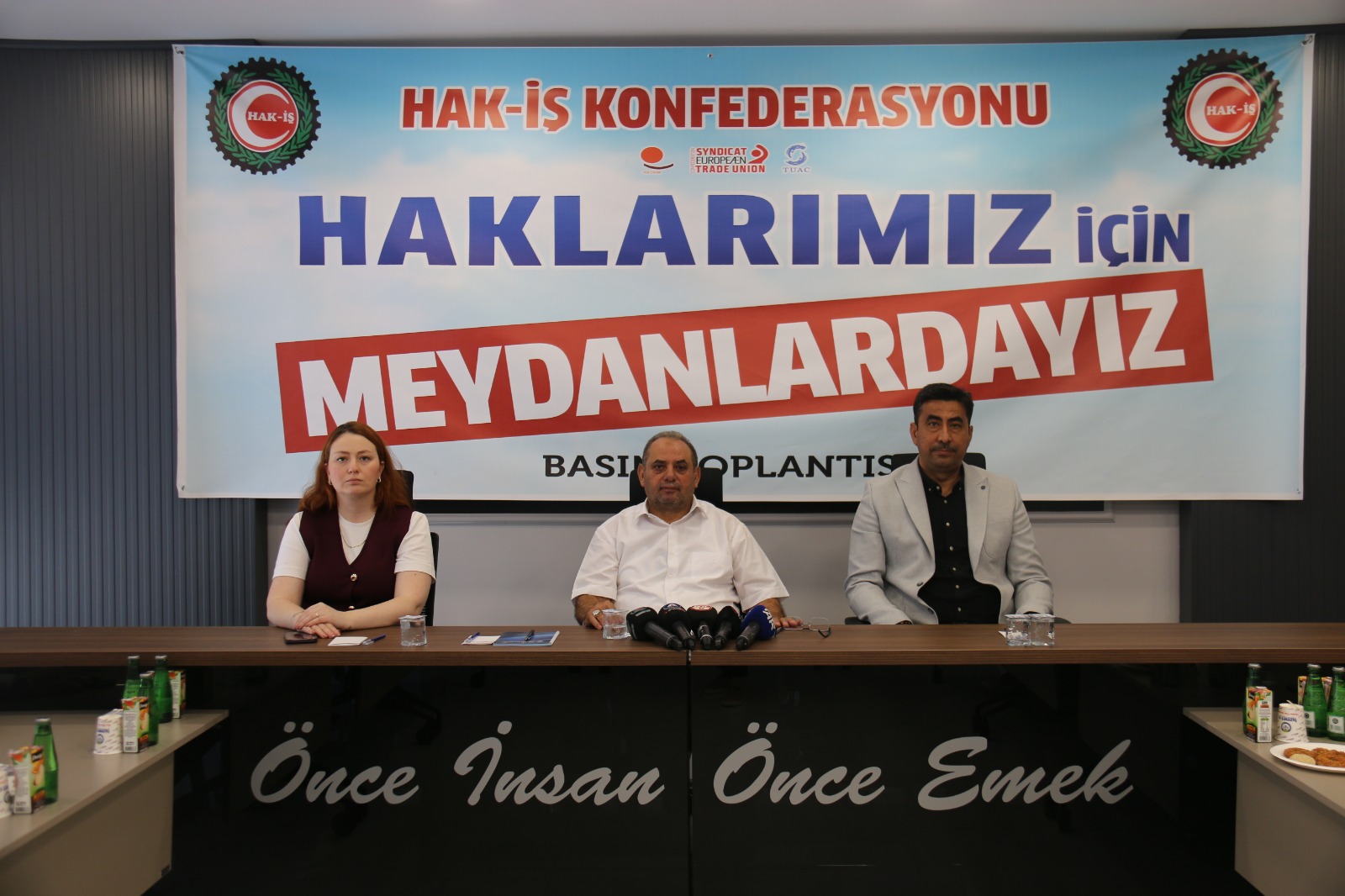 GENEL BAŞKANIMIZ DEĞİRMENCİ, HAK-İŞ MİTİNGİ ÖNCESİNDE KAYSERİ’DE BASIN TOPLANTISI DÜZENLEDİ