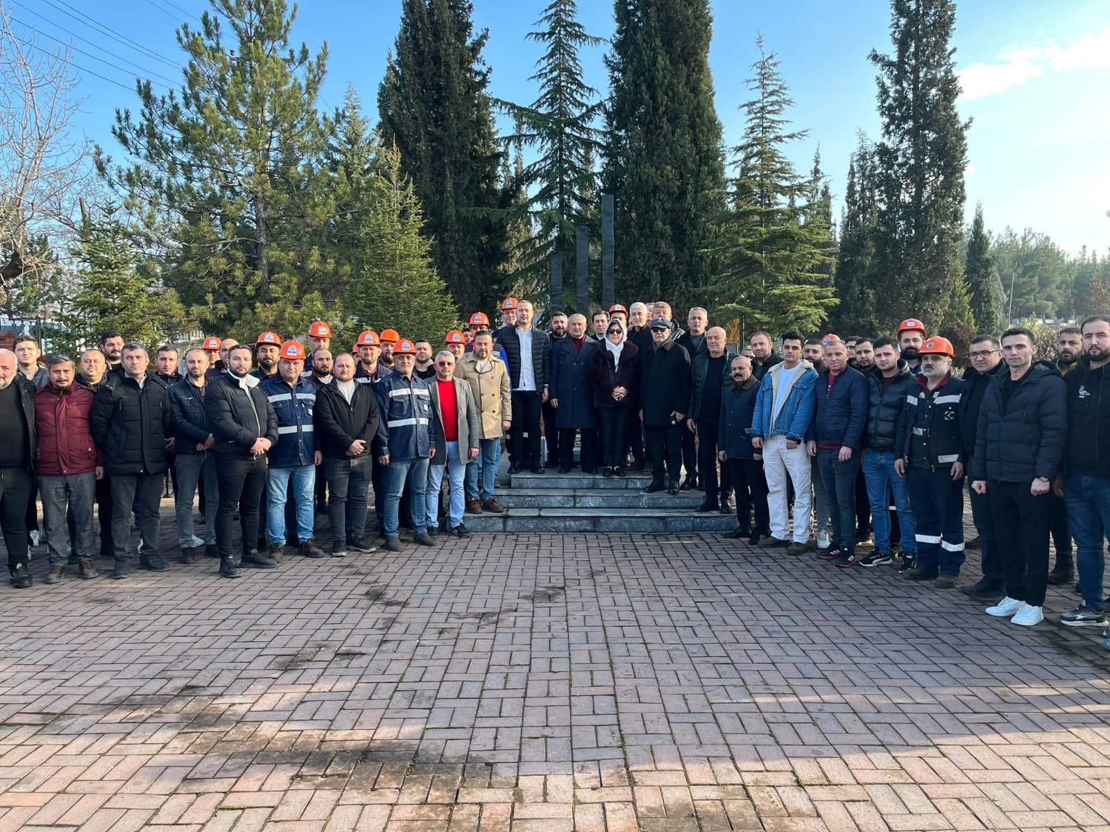 EFSANEVİ GENEL BAŞKANIMIZ TÜRKER’İ, MEZARININ BAŞINDA DUALARLA YAD ETTİK