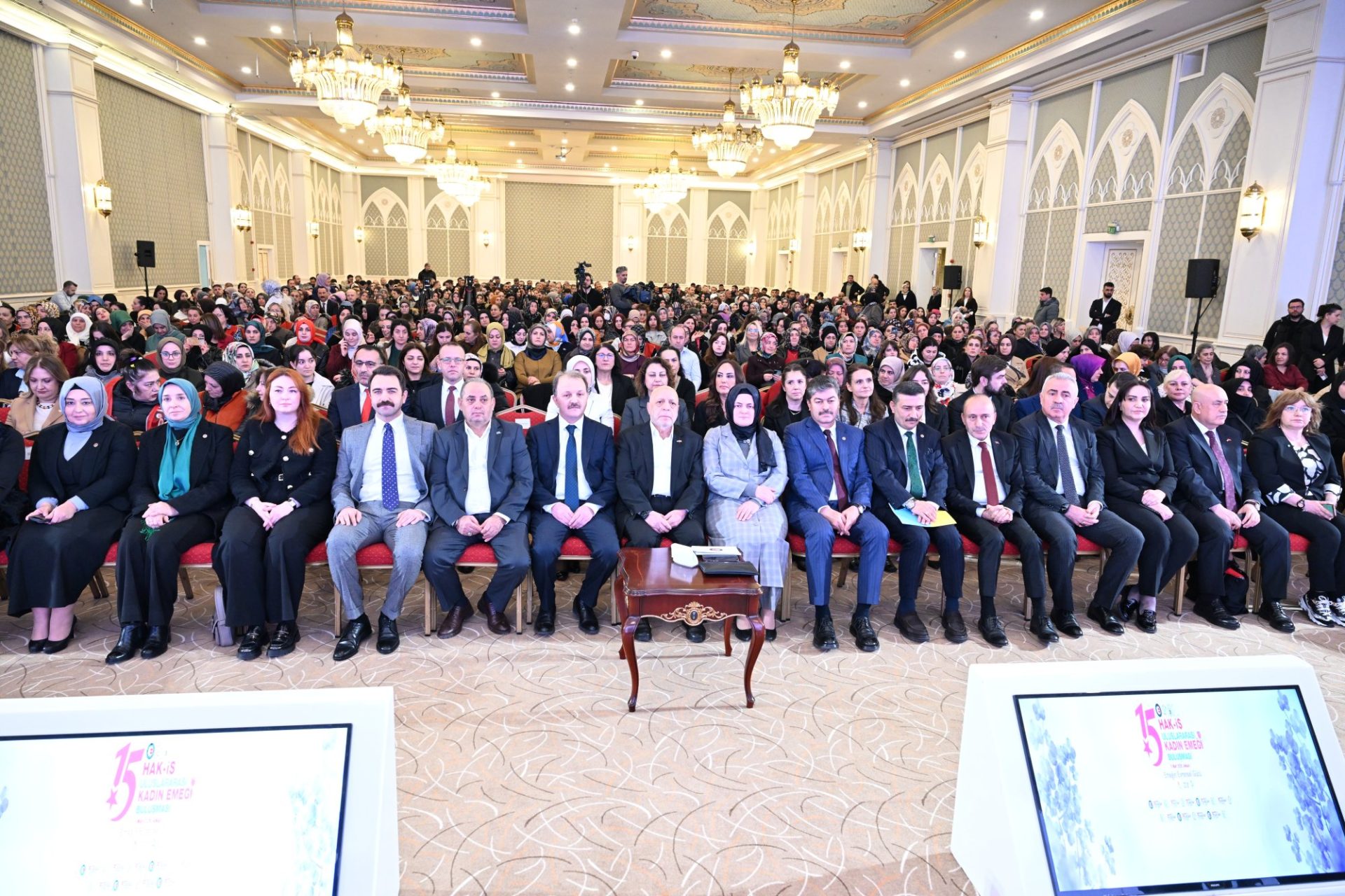 GENEL BAŞKANIMIZ DEĞİRMENCİ HAK-İŞ 15. ULUSLARARASI KADIN EMEĞİ BULUŞMASI PROGRAMINA KATILDI