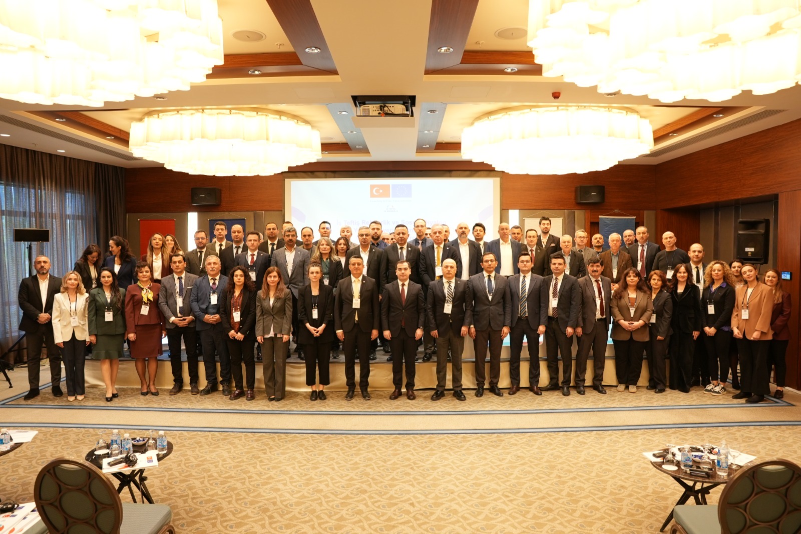 GENEL BAŞKAN YARDIMCIMIZ ŞERAFETTİN KOÇ METAL SEKTÖRÜNDE İŞYERİ UYUMUNUN GÜÇLENDİRİLMESİ SEKTÖREL DEĞERLENDİRME TOPLANTISINA KATILDI