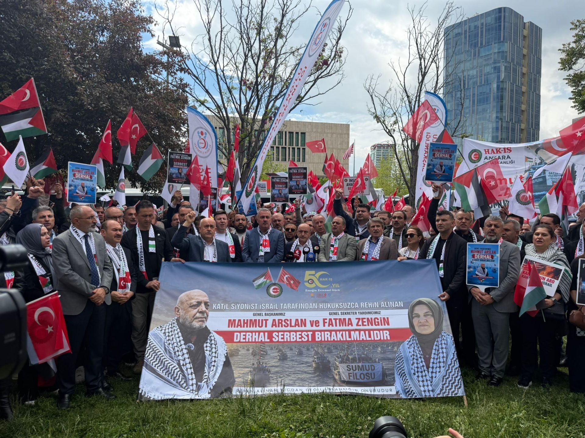 HAK-İŞ’TEN İŞBİRLİKÇİ ABD BÜYÜKELÇİLİĞİ ÖNÜNDE DEV PROTESTO EYLEMİ